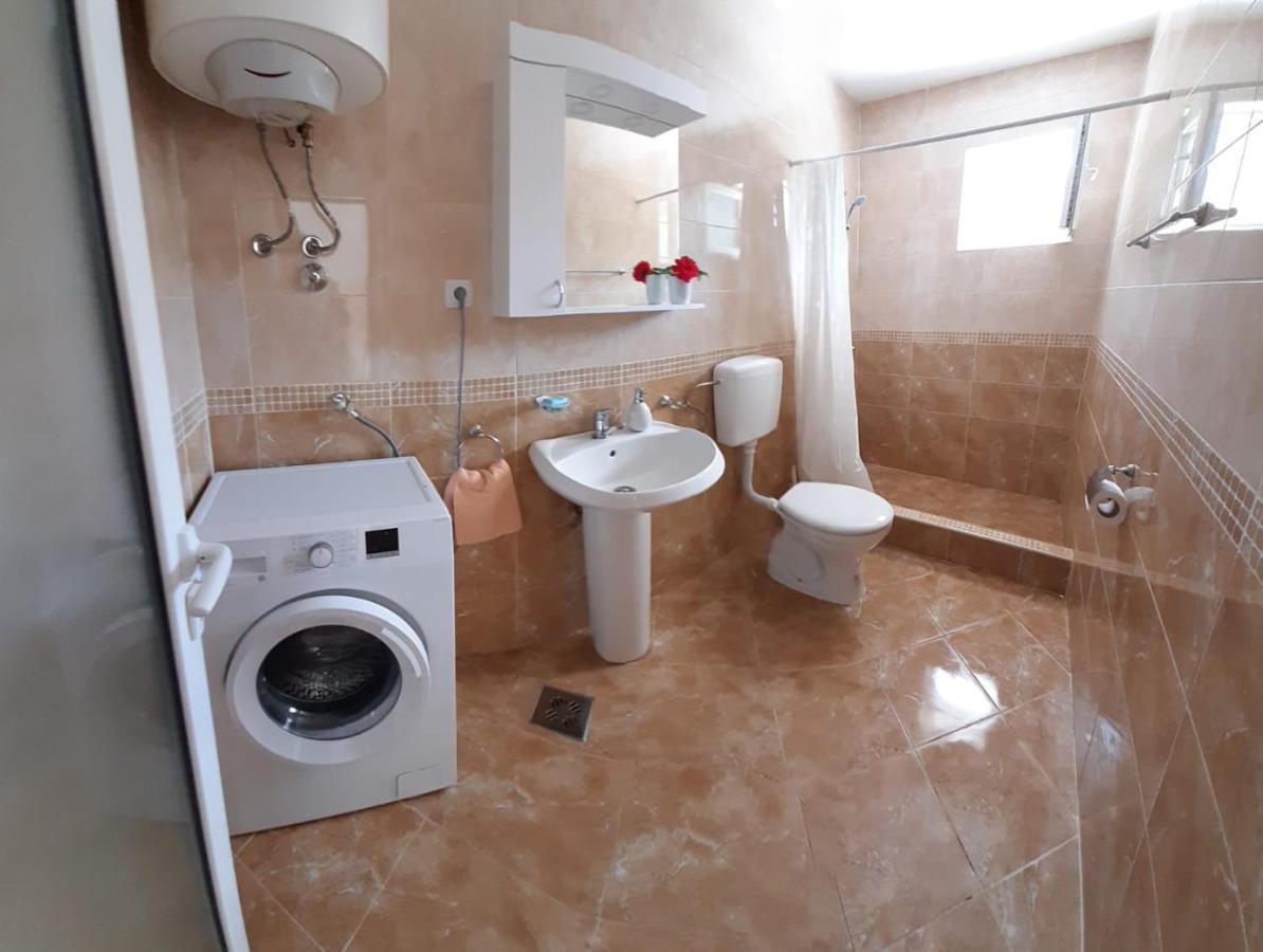 Ban Apartment